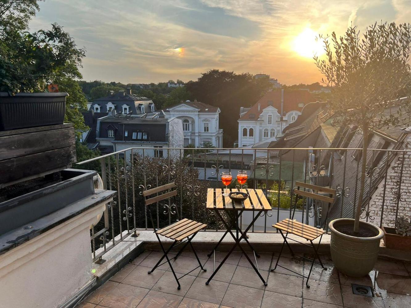 Renoviertes Design Apartment Mit Toller Terasse Mülheim an der Ruhr Extérieur photo