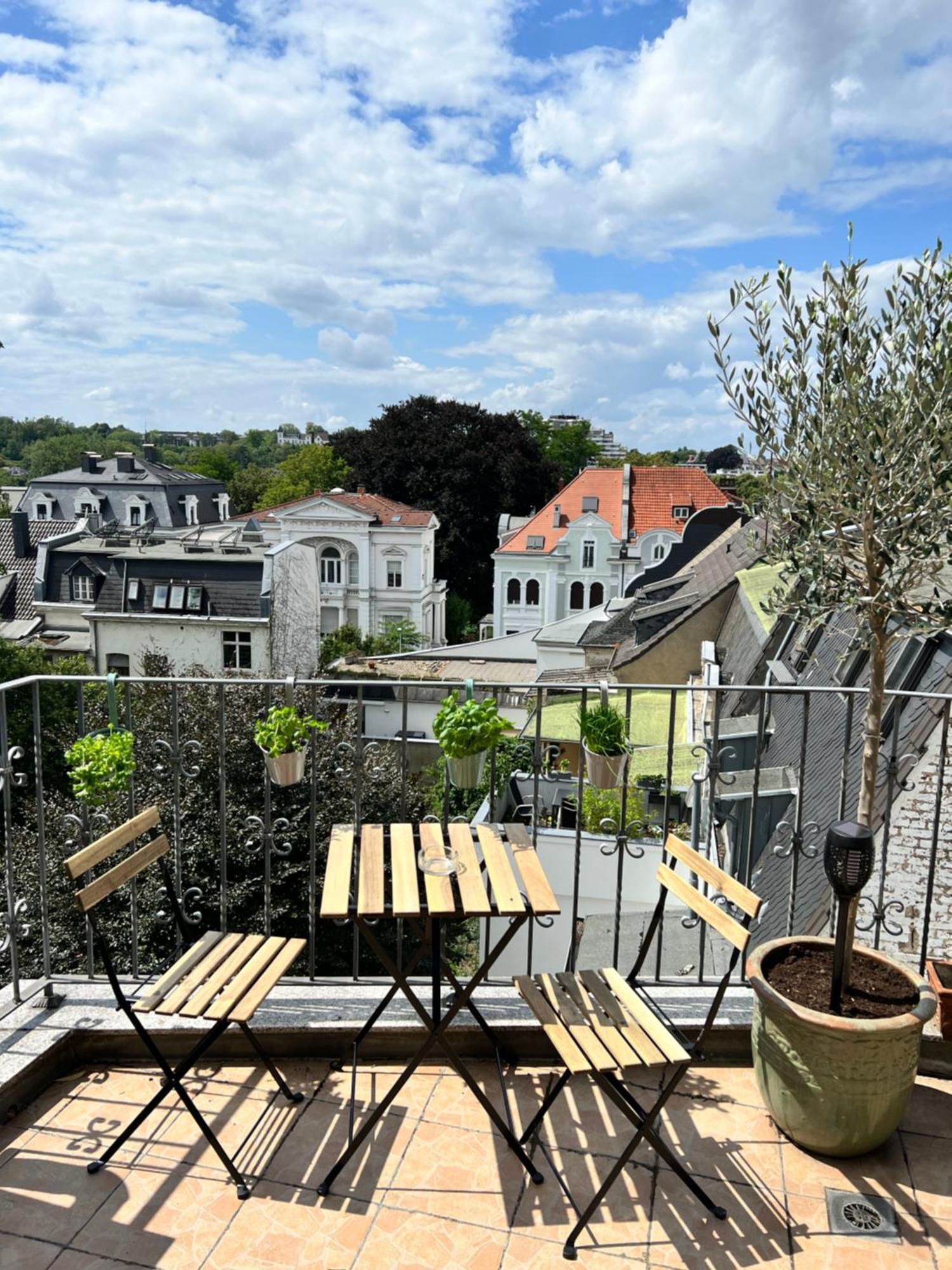 Renoviertes Design Apartment Mit Toller Terasse Mülheim an der Ruhr Extérieur photo